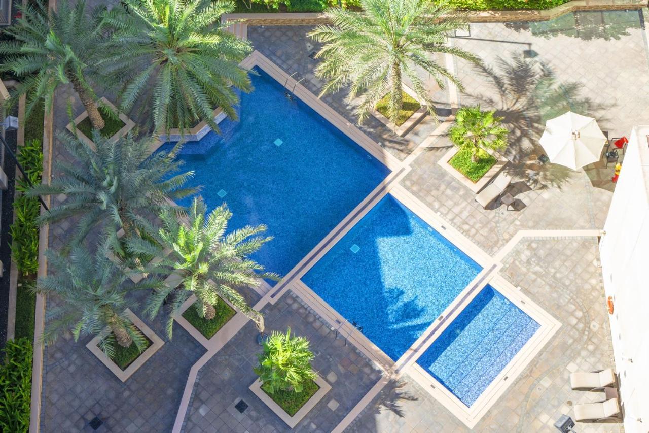 Chic 2Br Apartment, Prime Location Near Dubai Mall - Allsopp&Allsopp Εξωτερικό φωτογραφία