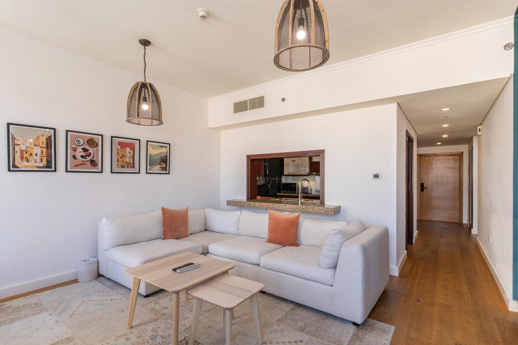 Chic 2Br Apartment, Prime Location Near Dubai Mall - Allsopp&Allsopp Εξωτερικό φωτογραφία